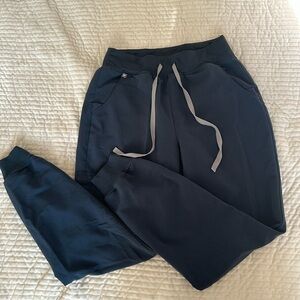 Figs Zamora High Waisted Jogger Scrub Pants- Size Small